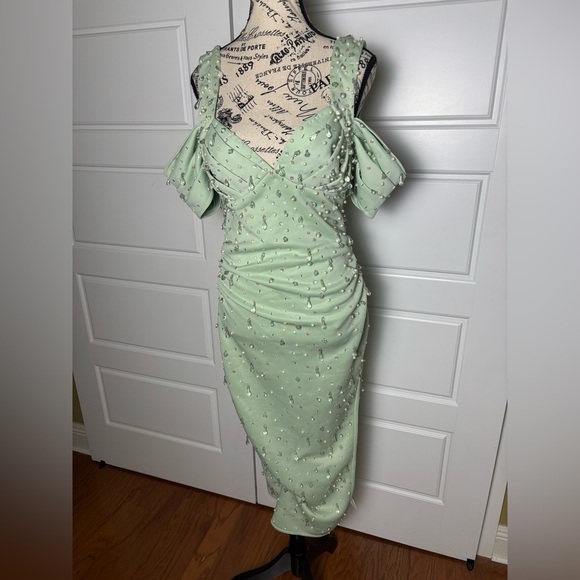 ASOS sweetheart neckline sequin pencil dress mint green cold shoulder - Picture 5 of 12